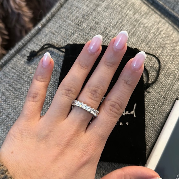 Custom made CZ Sterling silver ring sz 5 - Picture 2 of 3